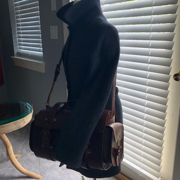 EUC charcoal grey wool jacket, lined with interchangeable & detachable collar - Picture 8 of 9